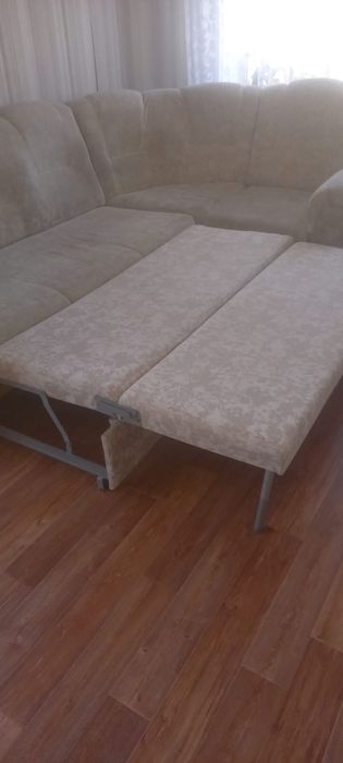 Продам диван угловой