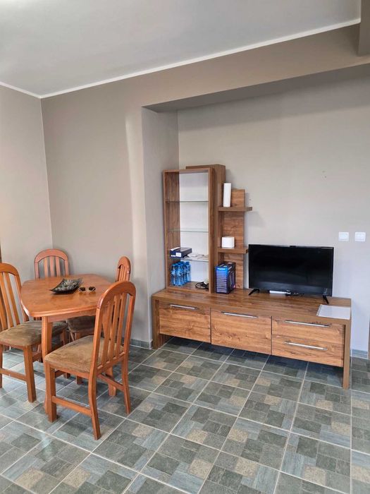 Дава се под наем Двустаен апартамент в Пловдив, Христо Смирненски - 70 кв.м за 518.67 € - Снимка #2