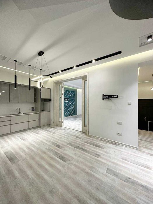 Белоснежный дом на Мирзо-Улугбеке