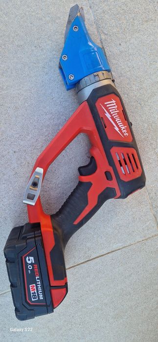 Hilti , Milwaukee foarfeca de tăiat tabla pe acumulator
