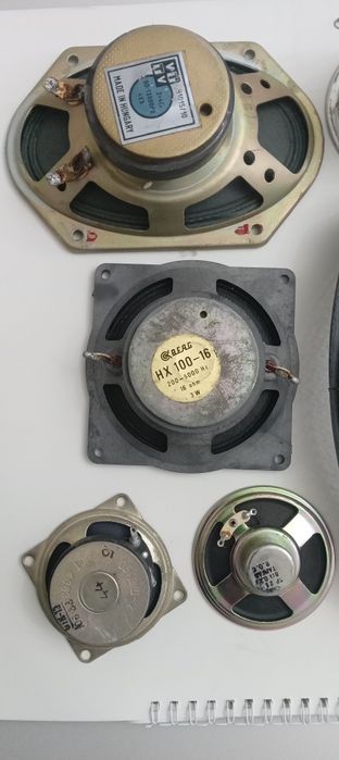 Динамики разные, дёшево