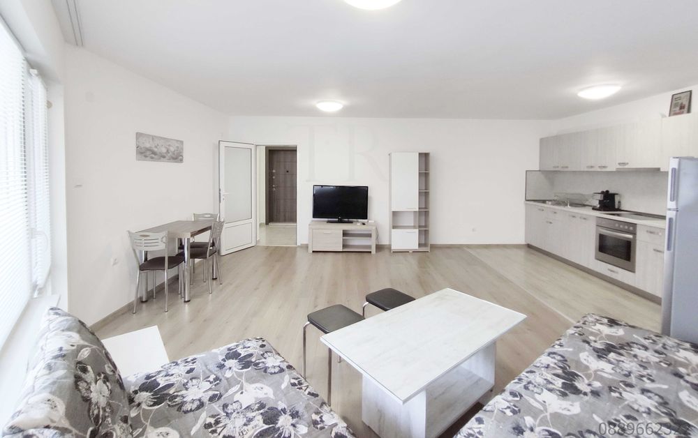 100м. до Морска градина, 3-стаен за нощувки Плаж 3, ж.к. Лазур, Бургас