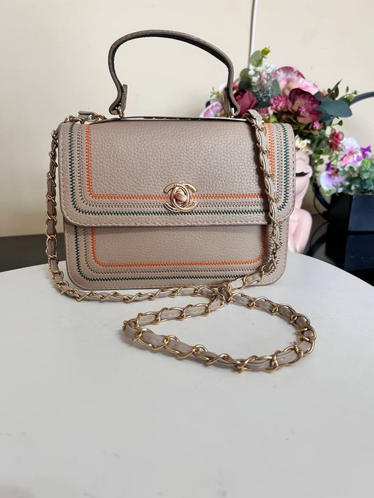 Gentuțe dama diferite modele