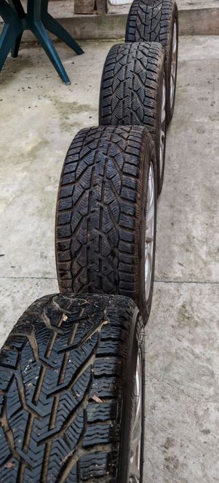 Vand sa schimb Roti mercedes c,e