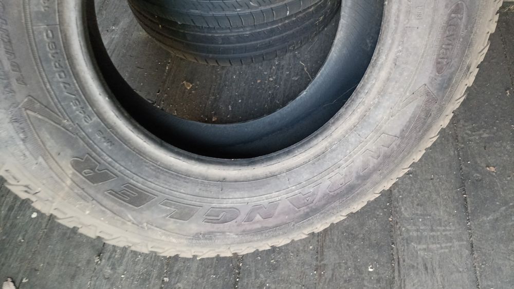Комплект 245/70/16С Goodyear Wrangler