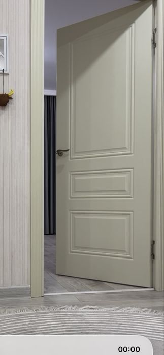 Срочно продам двери в отл. Сост.