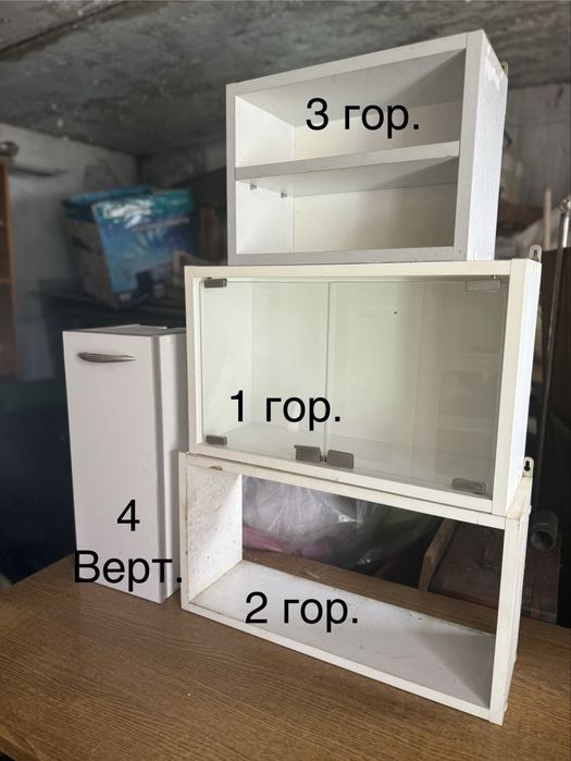 Продам шкафы белые современые