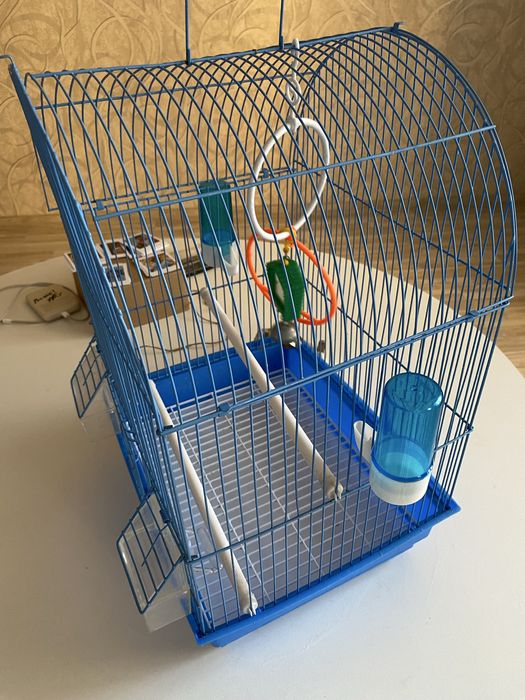 Продам коетку для попугая