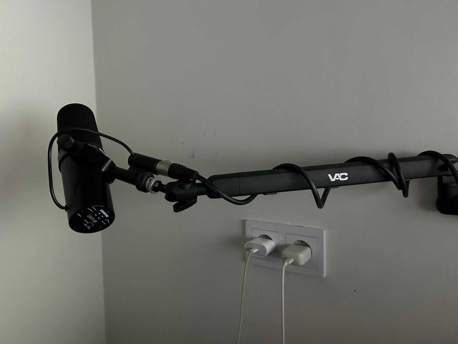 Микрофон Shure SM7DB