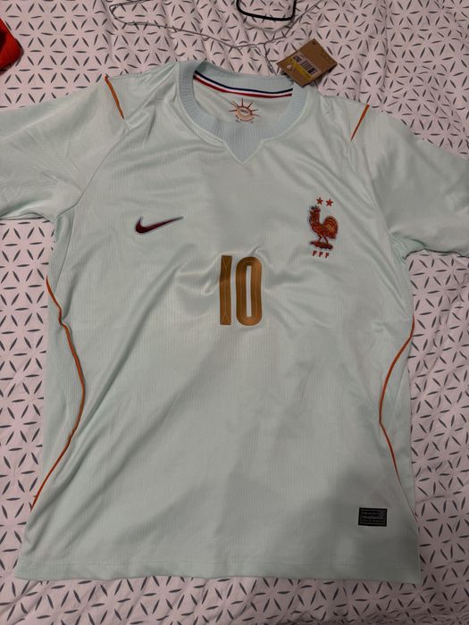 Tricou Franta away mondial (125 simplu, 150 cu mbappe, dembele sau olise)