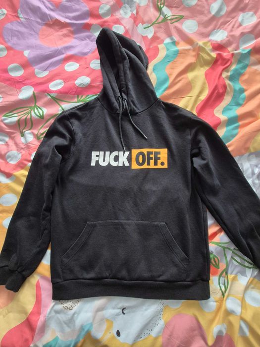 Fuck off“ – черен мъжки суитшърт