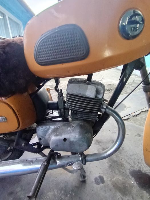 Продам мотоцикл восход