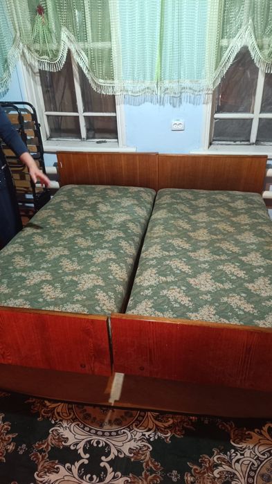 2 кровати с матрасом