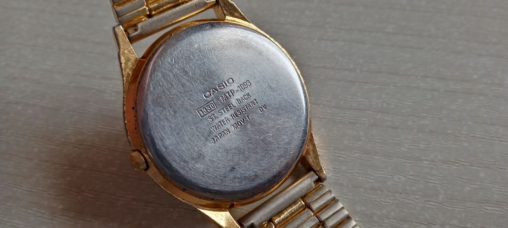 Лот часовници Casio MTP
