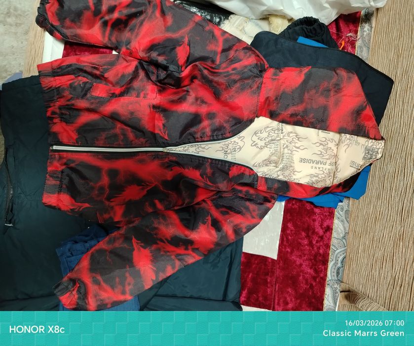 Продам Куртки Весна - Осень