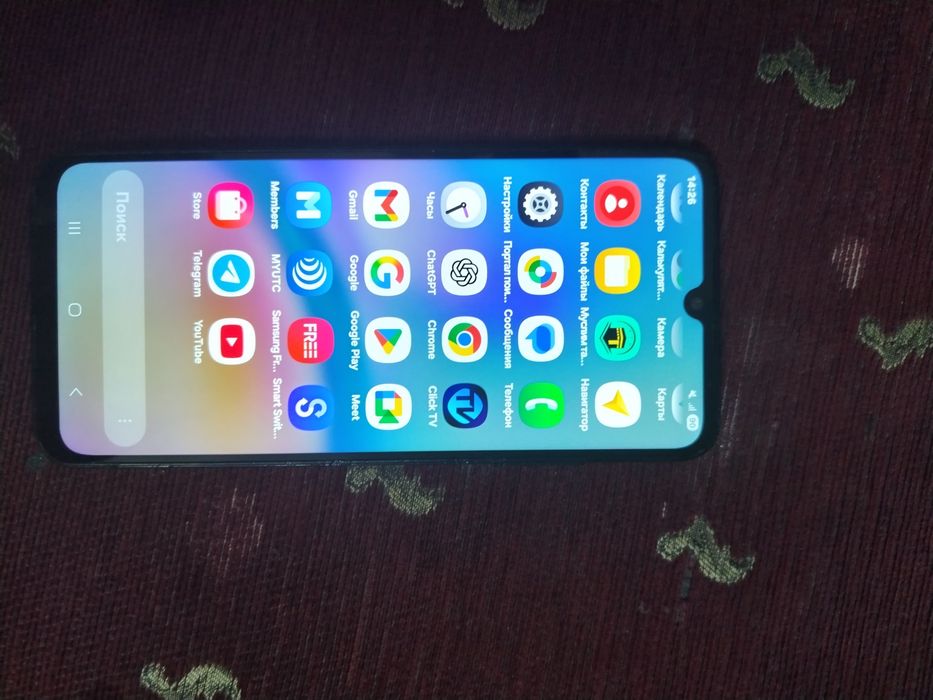 Продаетсья телефон