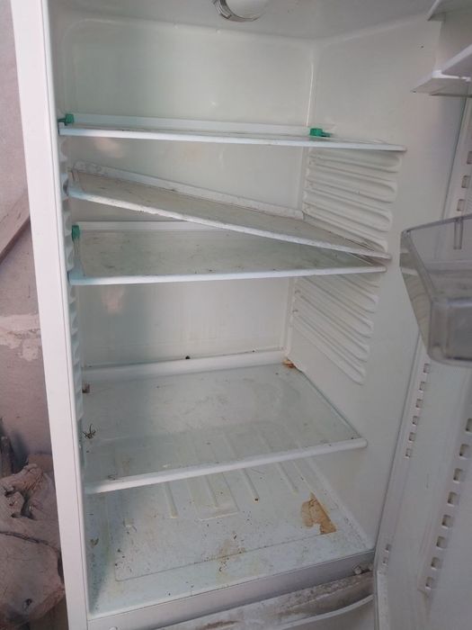 Muzlatgich arzon narxda holati yaxshi