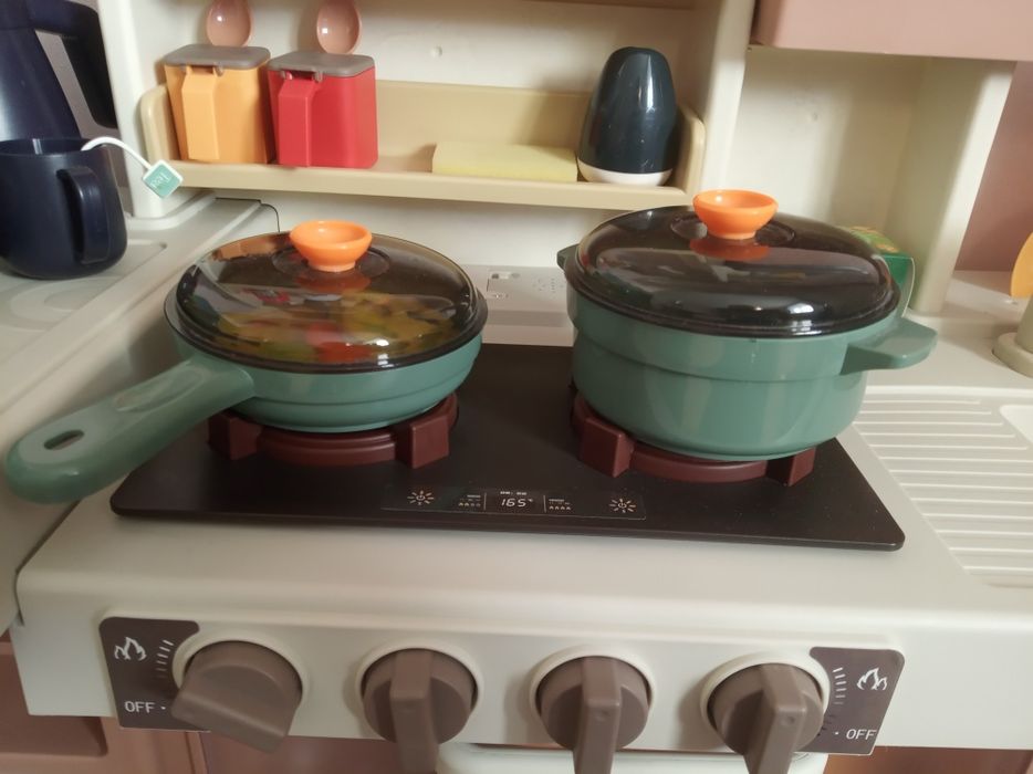 Большая детская кухня