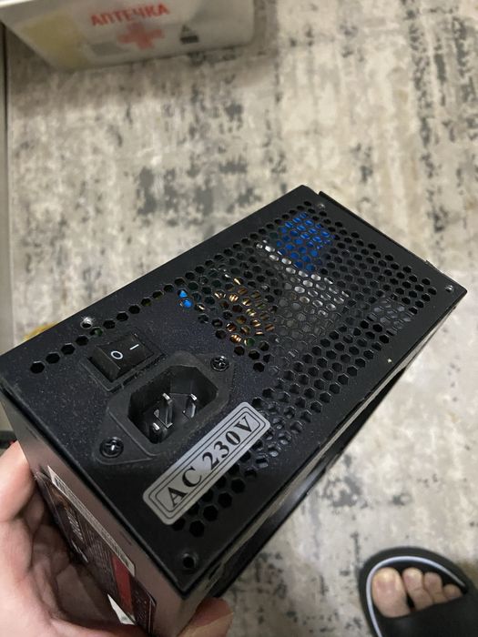 Блок питания на 1600W