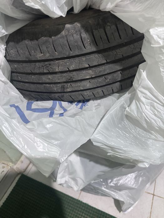 Продается летние резины на р16