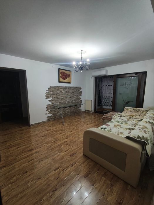 Apartament 3 camere, central