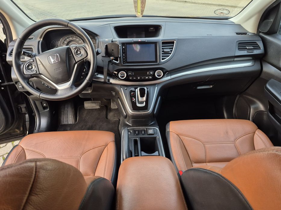 Honda CR-V//  EXECUTIV // recent adusa! 2016! 1.6 diesel! 4x4!
