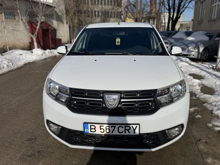 Logan 1.5dci •Laureat •volan piele •Proprietar de 4 ani•