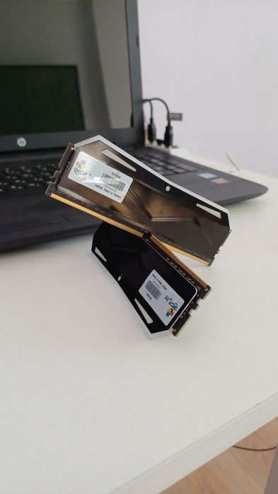 Супер память MCPoint 8GB / 3200 RGB