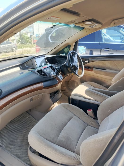 Продам срочно Honda Odyssey