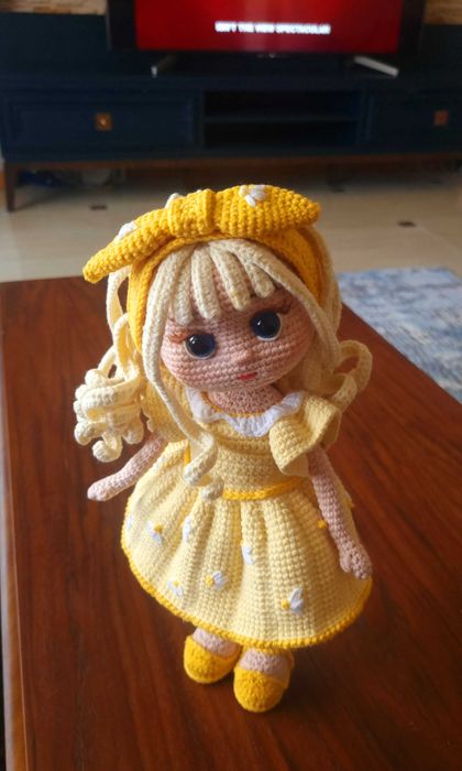 Ръчно плетена кукла