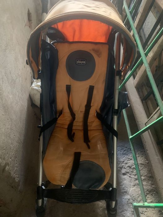 Коляска прогулочная Chicco