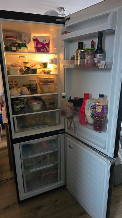 Комбиниран хладилник-фризер немски