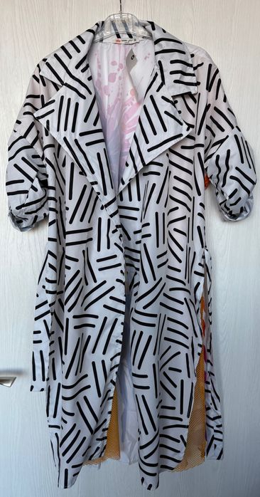 Арт яке с ефектен гръб