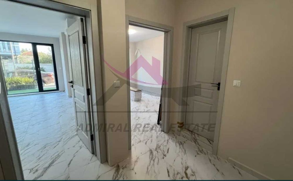 Дава се под наем Офис в Варна, м-т Траката - 90 кв.м за 500 € - Снимка #2