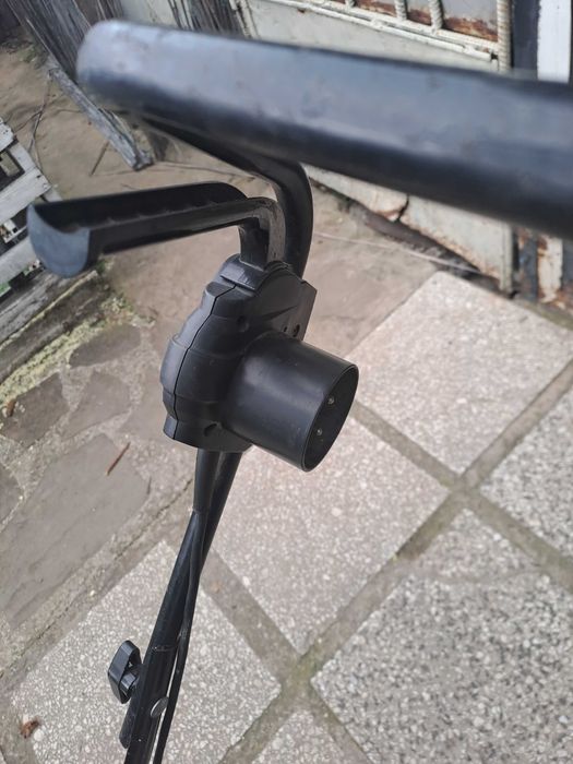 Електрическа косачка за трева TOP GARDEN 1000W с проблем в ел. мотора