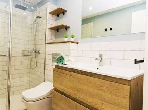 Дава се под наем Двустаен апартамент в Пловдив, Изгрев - 65 кв.м за 290.7 € - Снимка #2