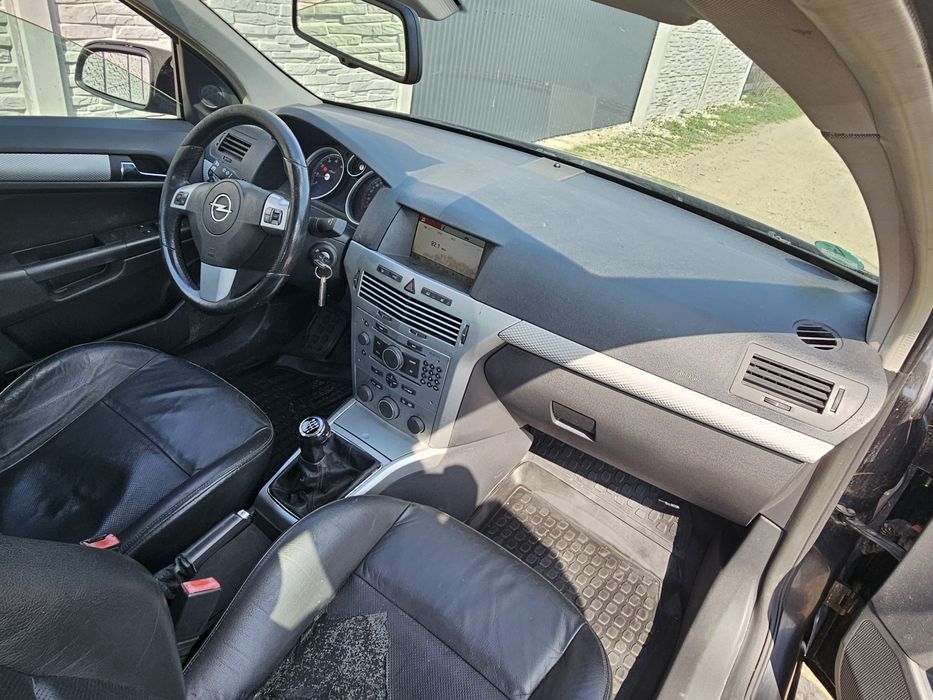 Opel astra h 2.0 turbo  benzina 200 cp