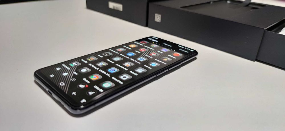 Smartphone premium Vivo Nex S,cutie,impecabil .