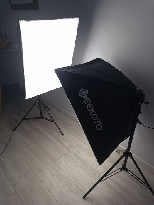 Професионален комплект Софтбокс осветление GEEKOTO (2 броя)