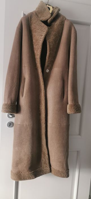 Palton reversibil din blana de miel merinos 2025, A&A  VESA, Timișoara