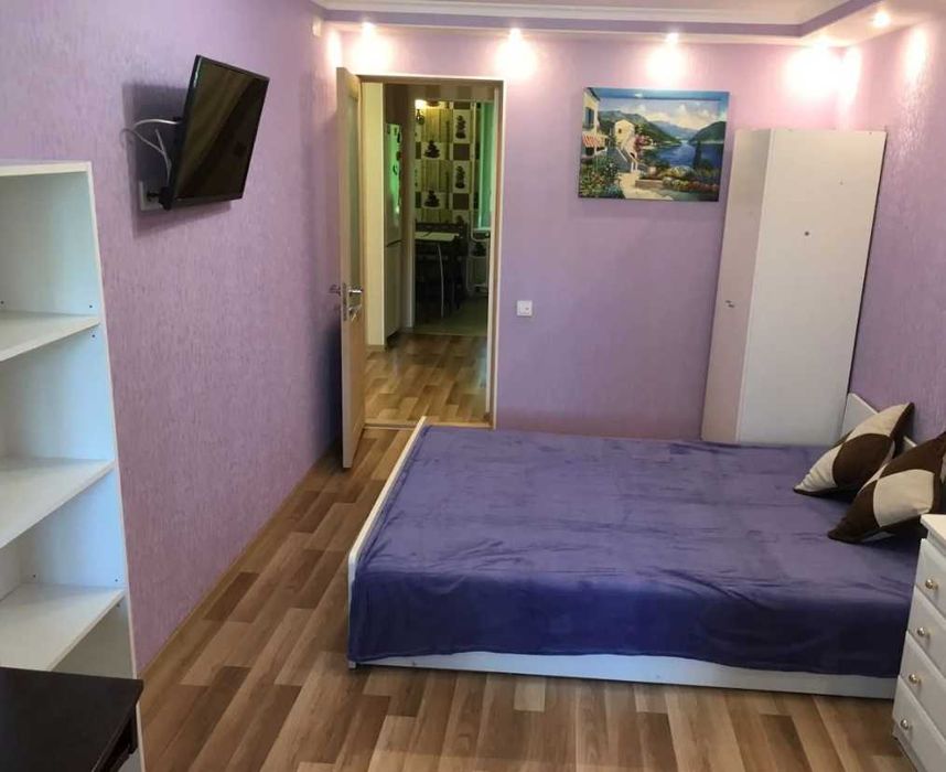 Дава се под наем Двустаен апартамент в Пловдив, Южен - 65 кв.м за 280.5 € - Снимка #1