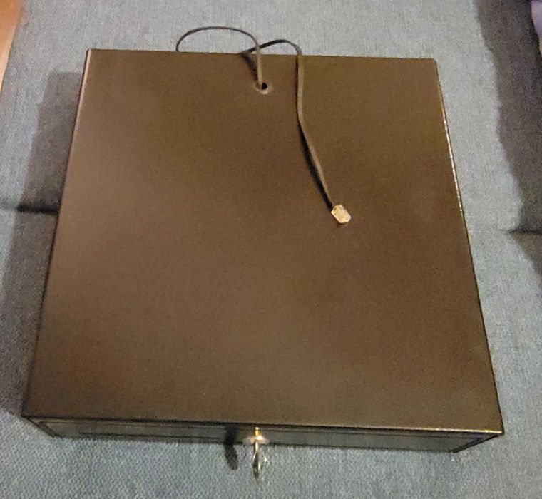 Чекмедже за касов апарат