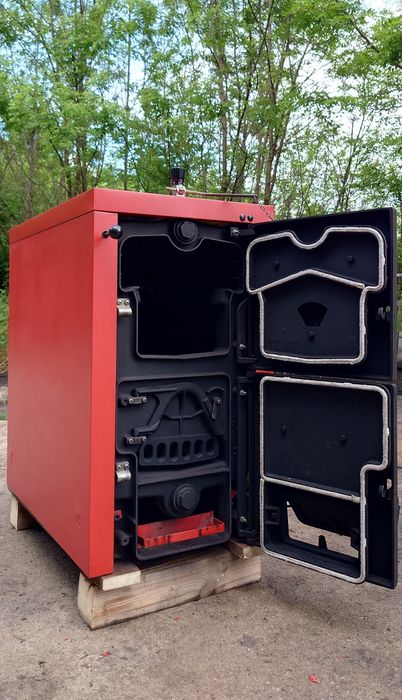Чугунен котел на твърдо гориво Виадрус Viadrus U22 7D, 40 kW