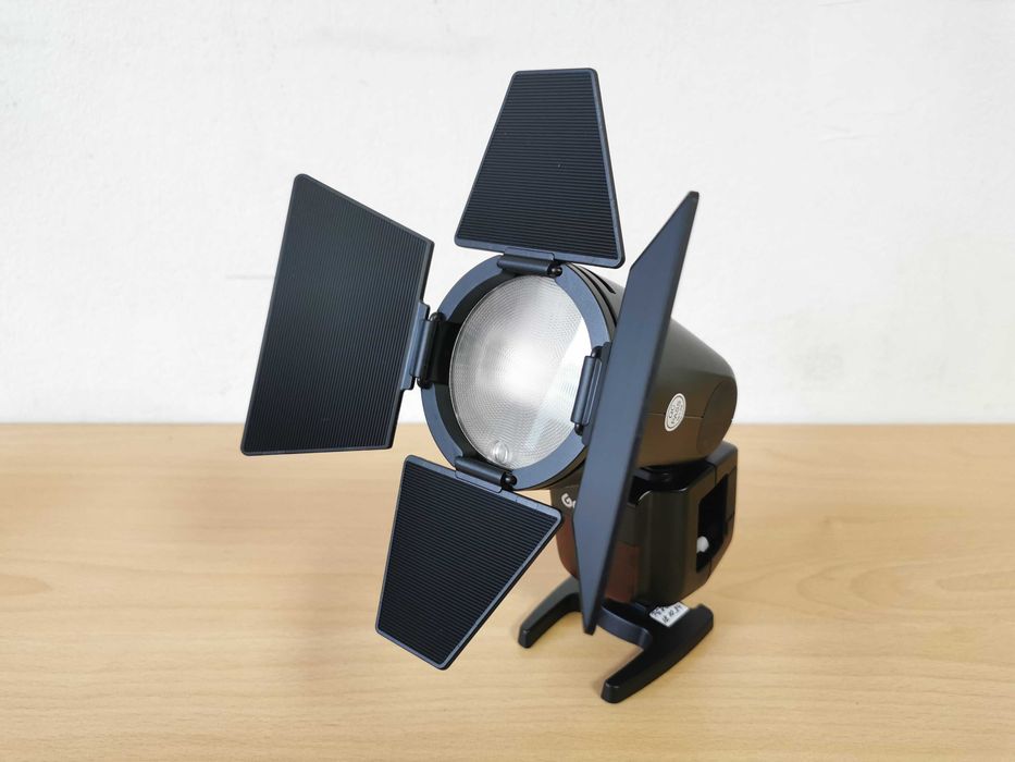 Godox AK-R1 комплект аксесоари за модифициране на светлината