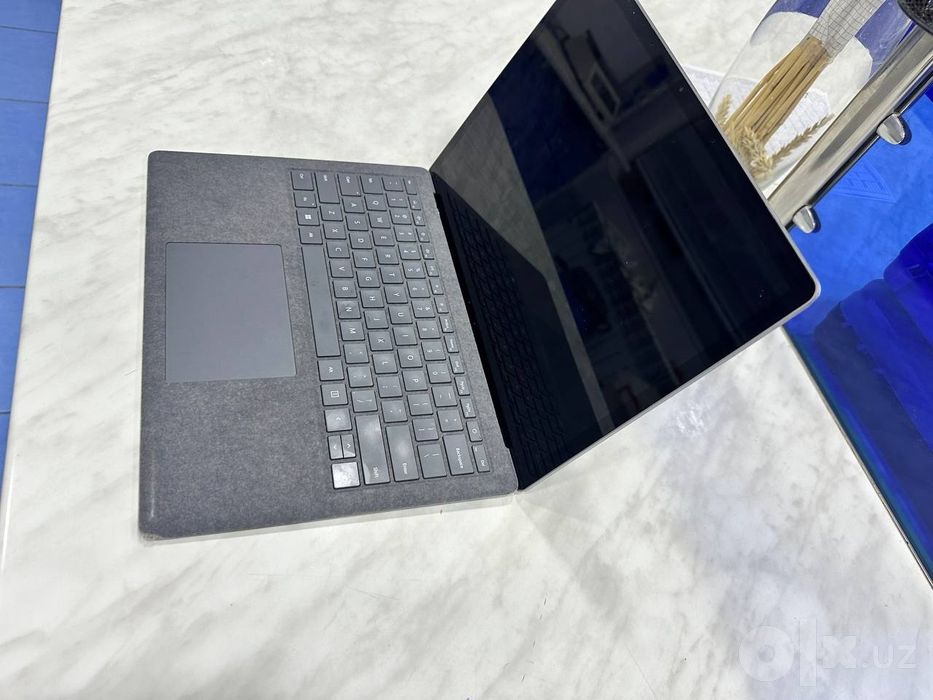 Microsoft surface 4
