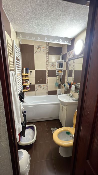 Vând  apartament 2 camere