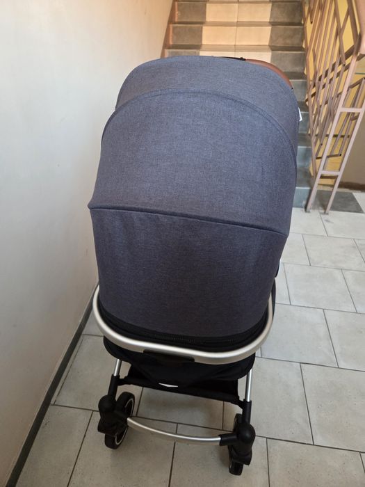 Продаётся детская коляска