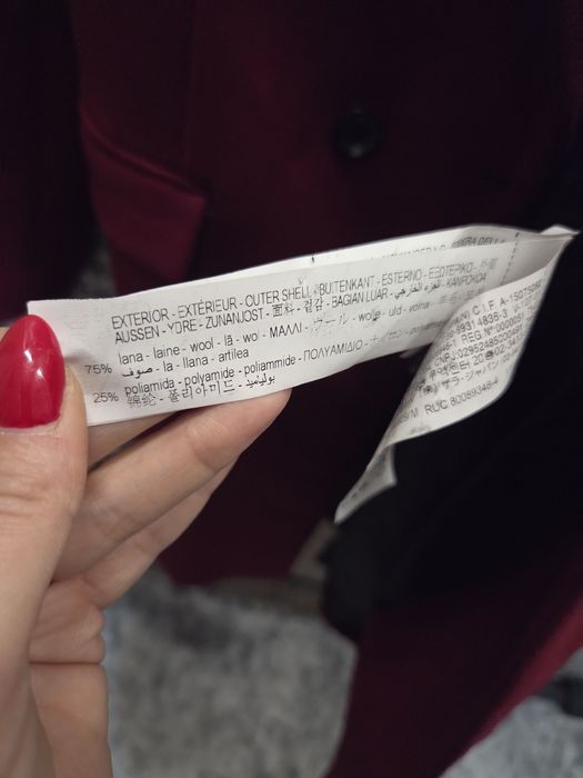 Чисто ново,без етикет,вълнено палто ZARA MANTECO