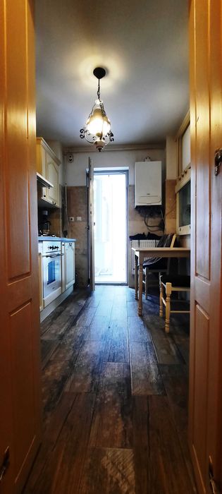 Apartament trei camere de inchiriat in Arad