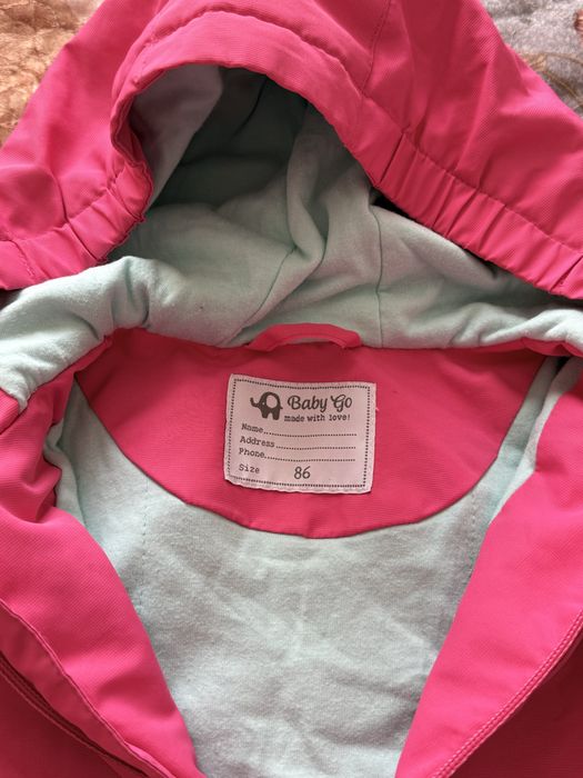 Продам курточку на девочку